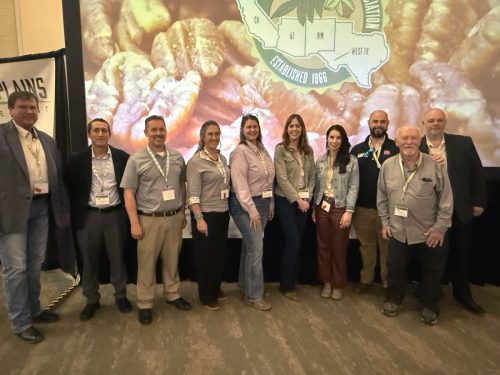 Social hour at the Western Pecan Growers Association Conference